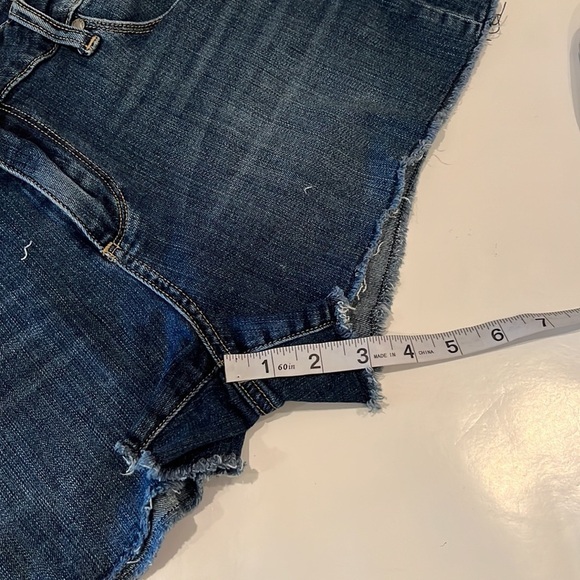 Paige Catalina Short 3” Inseam Mid Rise Size 31 - Picture 6 of 16